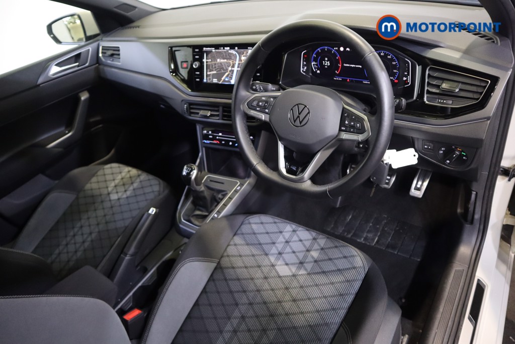Volkswagen Polo R-Line Manual Petrol Hatchback - Stock Number (1561846) - 1st supplementary image