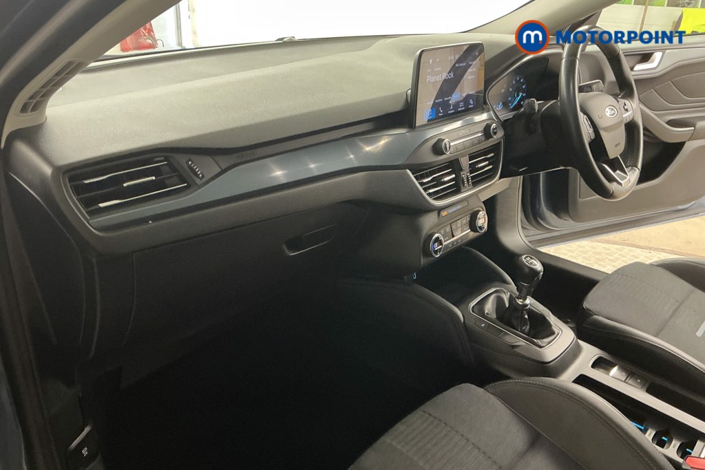 Ford Focus Active X Manual Petrol Estate - Stock Number (1561861) - 4th supplementary image