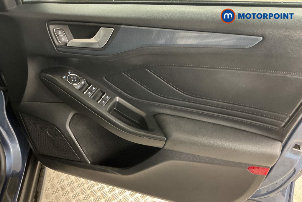 Ford Focus Active X Manual Petrol Estate - Stock Number (1561861) - 15th supplementary image