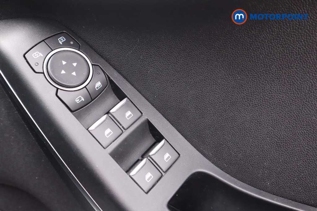 Ford Fiesta St-Line X Edition Manual Petrol Hatchback - Stock Number (1561919) - 14th supplementary image