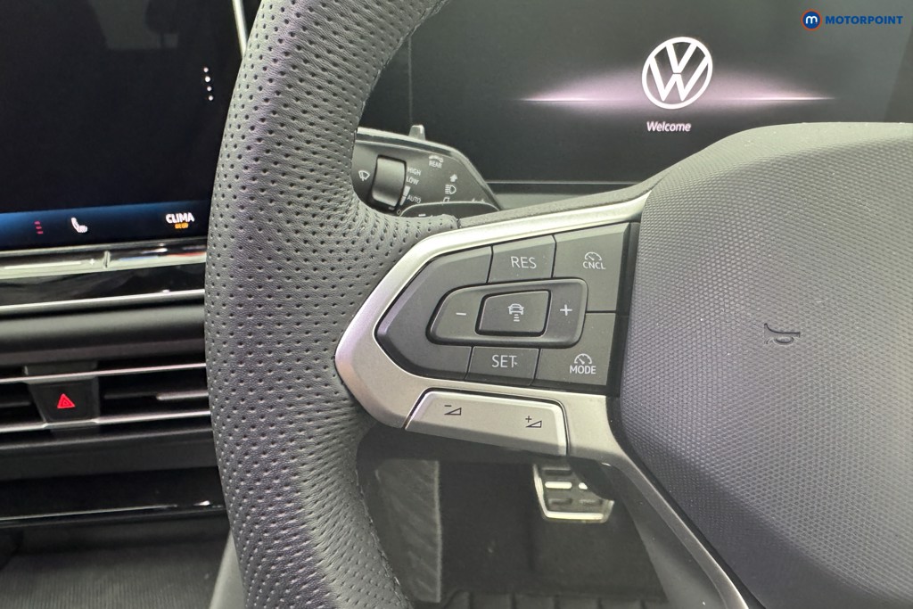 Volkswagen Tiguan R-Line Automatic Diesel SUV - Stock Number (1561931) - 12th supplementary image