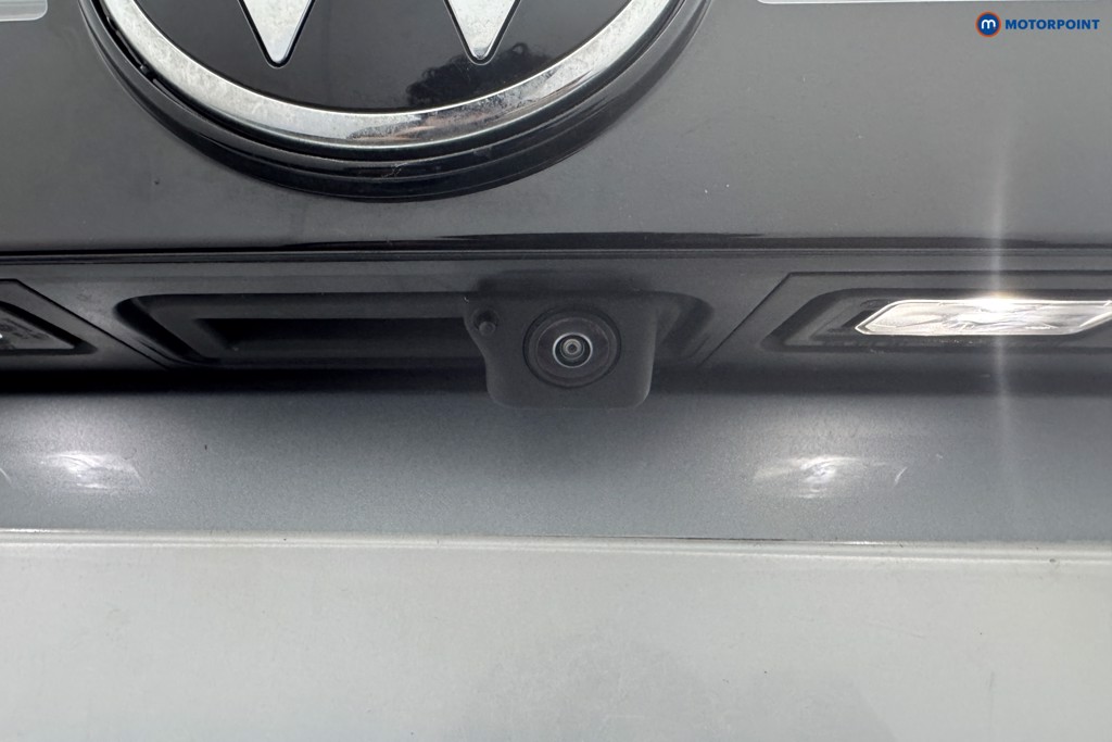 Volkswagen Tiguan R-Line Automatic Diesel SUV - Stock Number (1561931) - 20th supplementary image