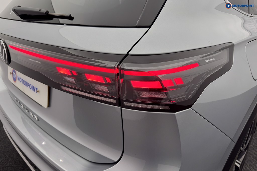 Volkswagen Tiguan R-Line Automatic Diesel SUV - Stock Number (1561931) - 21st supplementary image