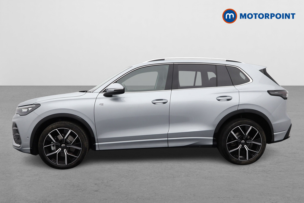 Volkswagen Tiguan R-Line Automatic Diesel SUV - Stock Number (1561931) - Passenger side