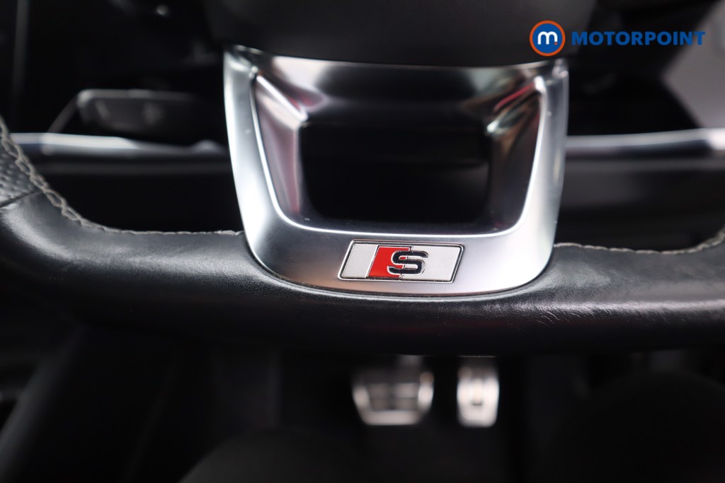 Audi Q3 Black Edition Automatic Petrol SUV - Stock Number (1562048) - 14th supplementary image