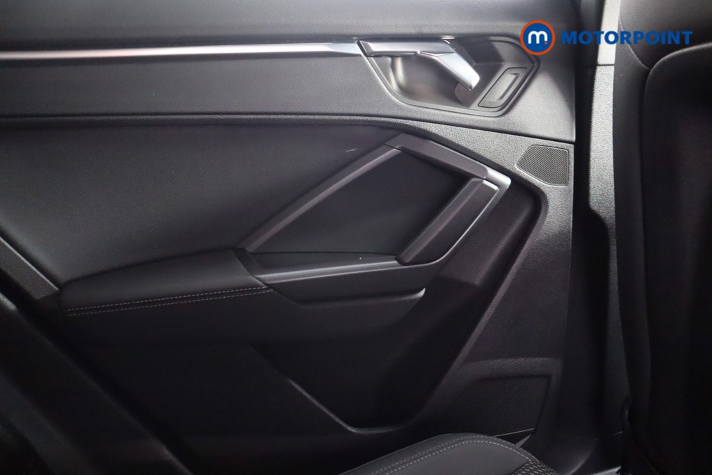 Audi Q3 Black Edition Automatic Petrol SUV - Stock Number (1562048) - 21st supplementary image
