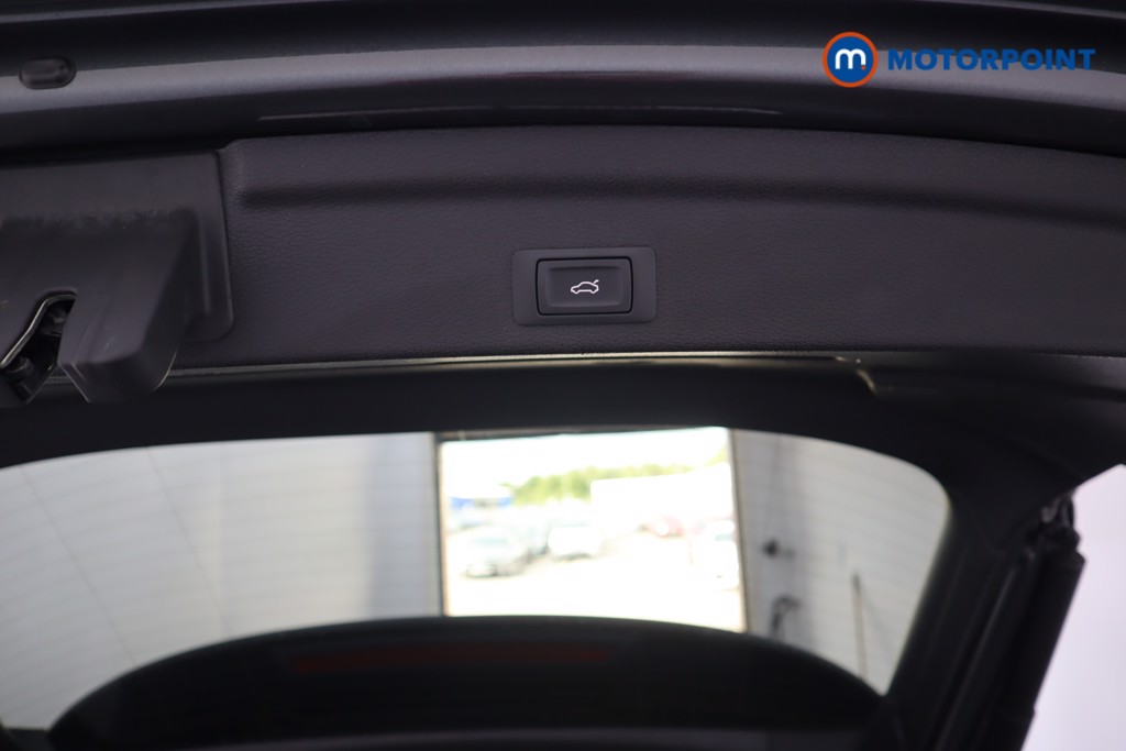 Audi Q3 Black Edition Automatic Petrol SUV - Stock Number (1562048) - 23rd supplementary image