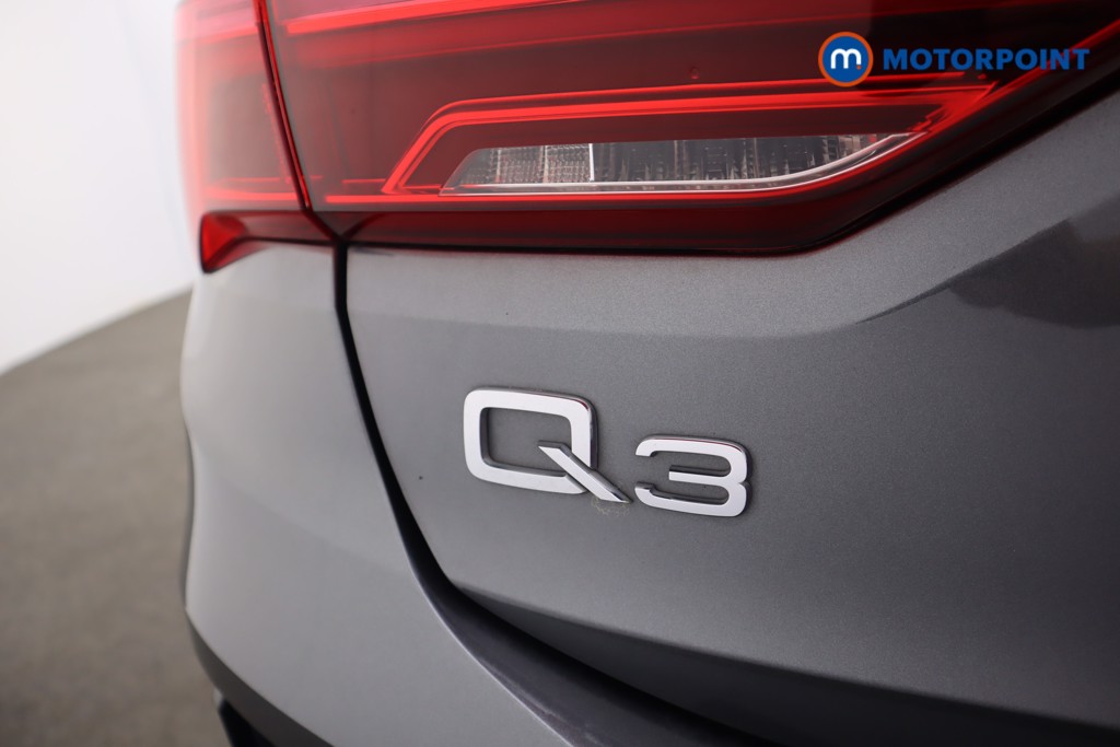 Audi Q3 Black Edition Automatic Petrol SUV - Stock Number (1562048) - 29th supplementary image