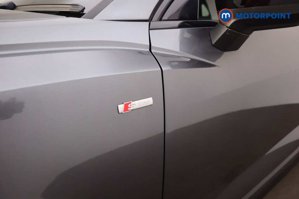 Audi Q3 Black Edition Automatic Petrol SUV - Stock Number (1562048) - 31st supplementary image