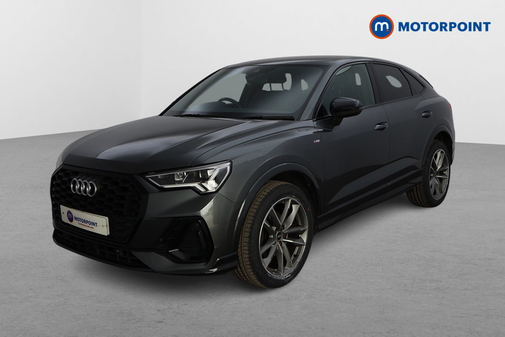 Audi Q3 Black Edition Automatic Petrol SUV - Stock Number (1562048) - Passenger side front corner