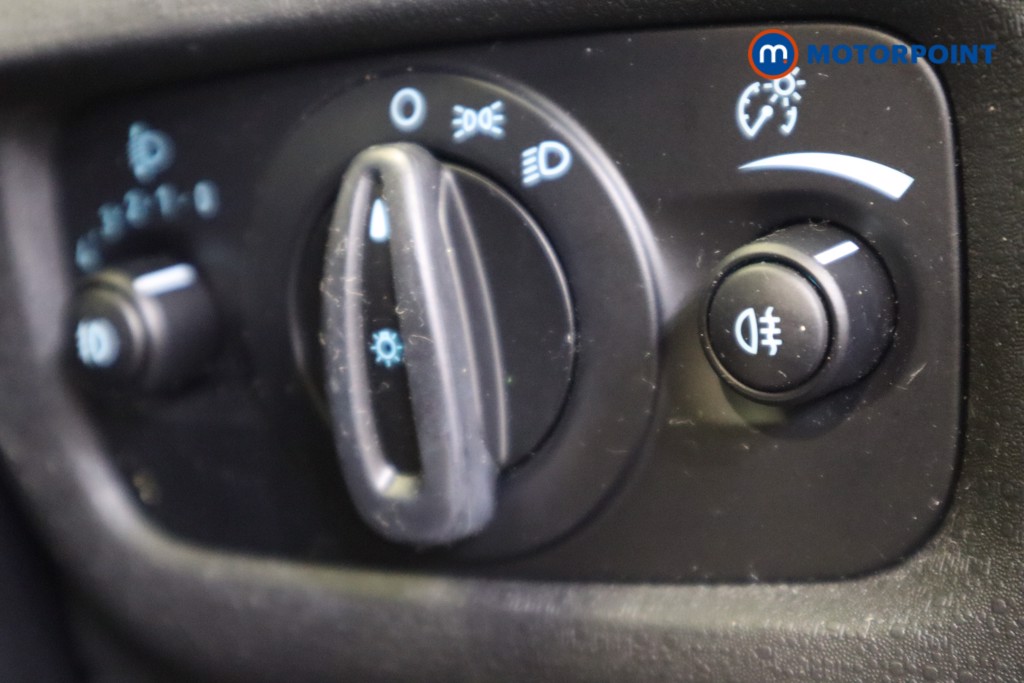 Ford Fiesta Zetec Manual Petrol Hatchback - Stock Number (1562151) - 15th supplementary image