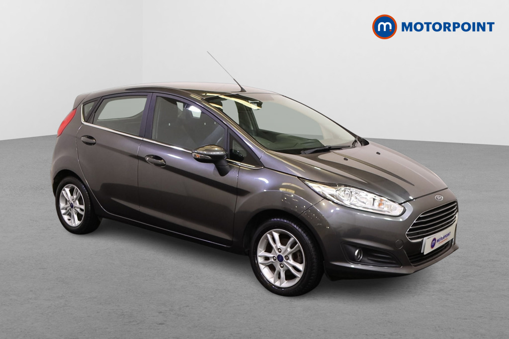 Ford Fiesta Zetec Manual Petrol Hatchback - Stock Number (1562151) - Drivers side front corner