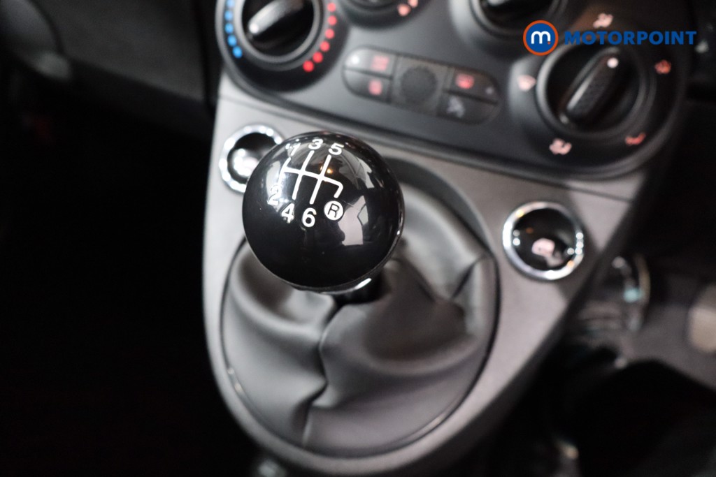 Fiat 500 1.0 Mild Hybrid 3Dr Manual Petrol-Electric Hybrid Hatchback - Stock Number (1562275) - 14th supplementary image