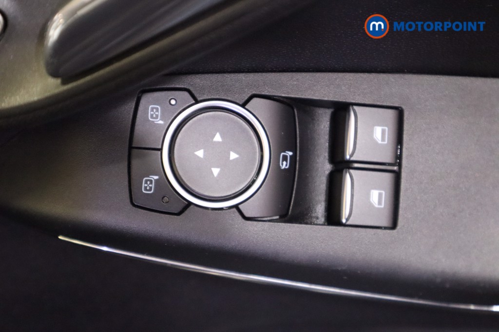 Ford Fiesta Titanium Manual Petrol Hatchback - Stock Number (1562282) - 13th supplementary image