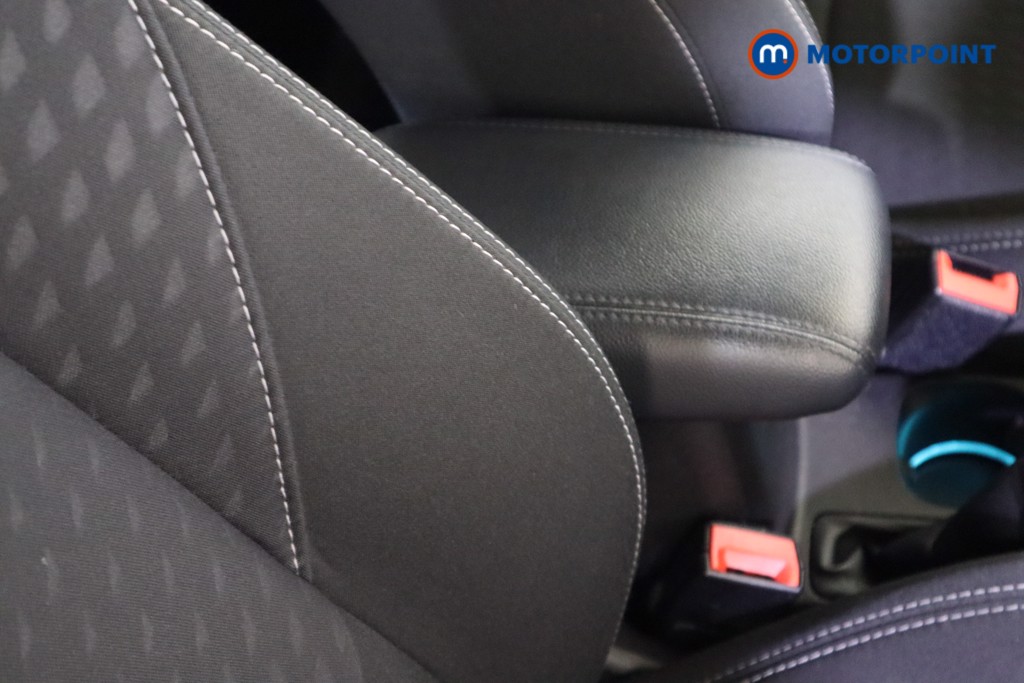 Ford Fiesta Titanium Manual Petrol Hatchback - Stock Number (1562282) - 24th supplementary image