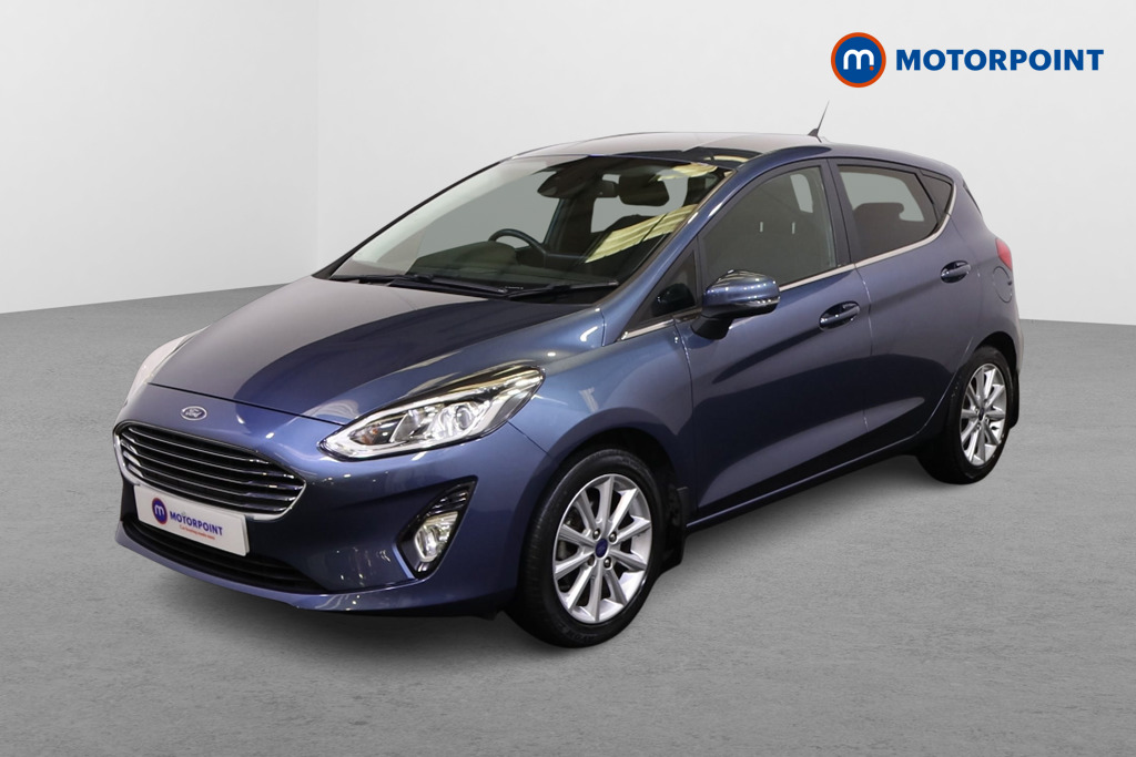 Ford Fiesta Titanium Manual Petrol Hatchback - Stock Number (1562282) - Passenger side front corner