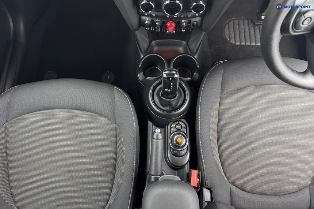 Mini Convertible Cooper Classic Automatic Petrol Convertible - Stock Number (1562352) - 5th supplementary image
