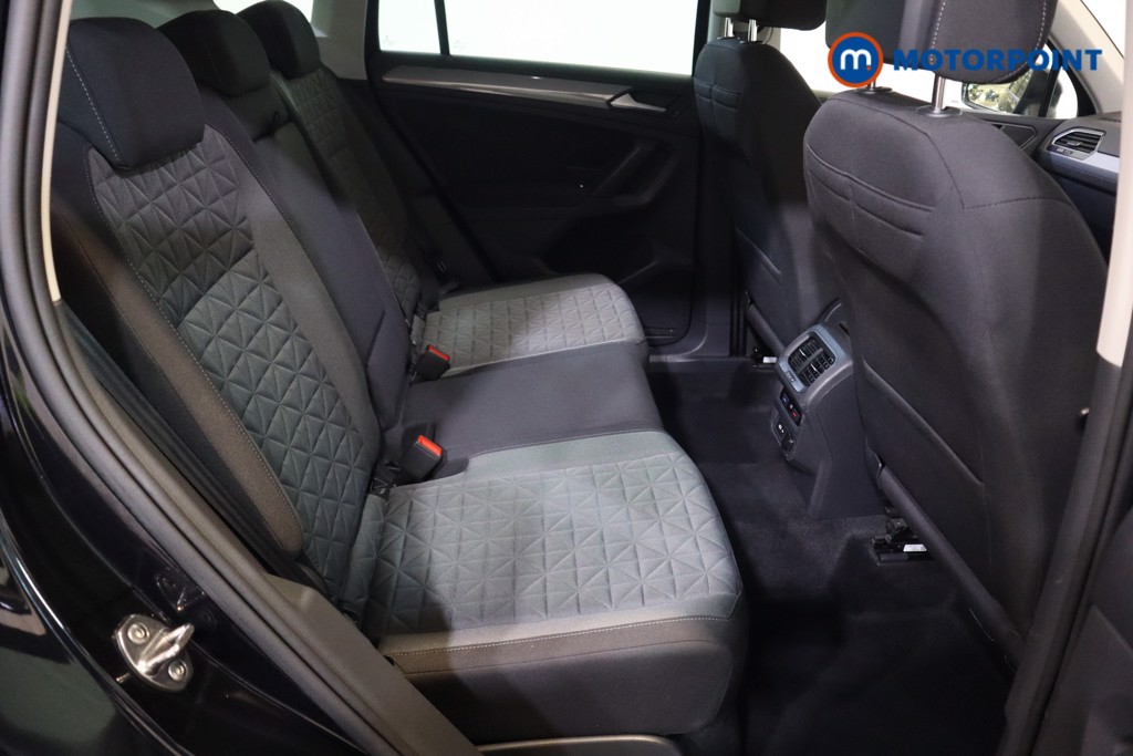 Volkswagen Tiguan Life Manual Petrol SUV - Stock Number (1562680) - 7th supplementary image