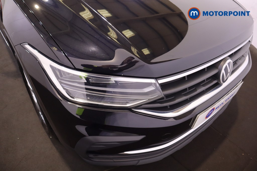 Volkswagen Tiguan Life Manual Petrol SUV - Stock Number (1562680) - 33rd supplementary image