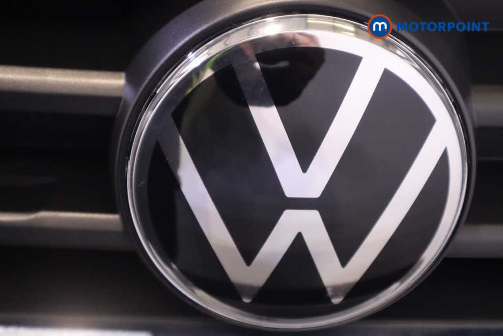 Volkswagen Tiguan Life Manual Petrol SUV - Stock Number (1562680) - 34th supplementary image