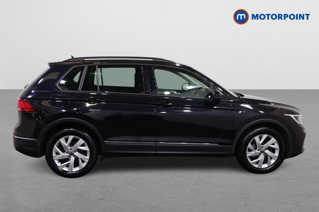 Volkswagen Tiguan Life Manual Petrol SUV - Stock Number (1562680) - Drivers side