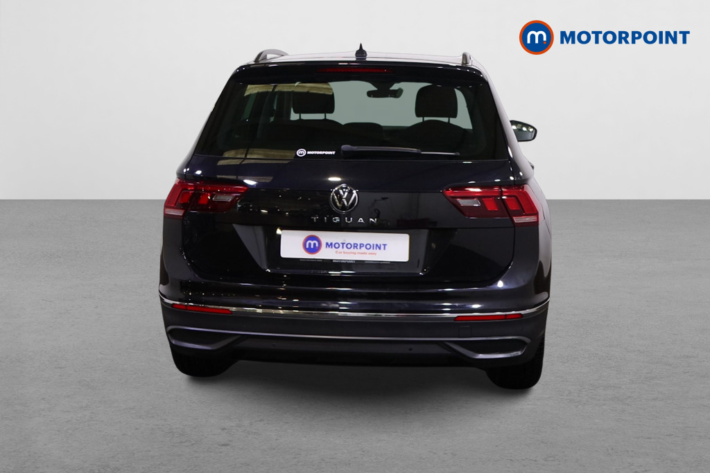Volkswagen Tiguan Life Manual Petrol SUV - Stock Number (1562680) - Rear bumper