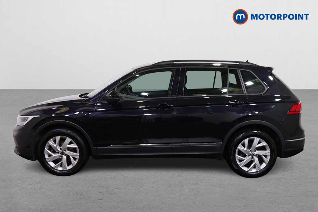 Volkswagen Tiguan Life Manual Petrol SUV - Stock Number (1562680) - Passenger side