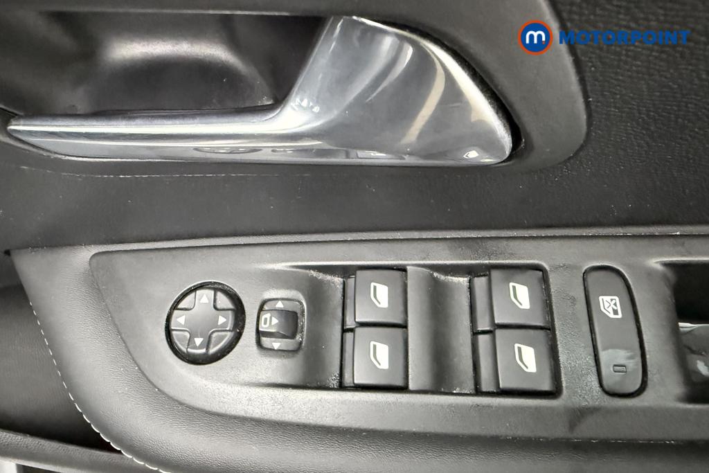 Peugeot 208 Allure Premium Automatic Electric Hatchback - Stock Number (1562786) - 17th supplementary image