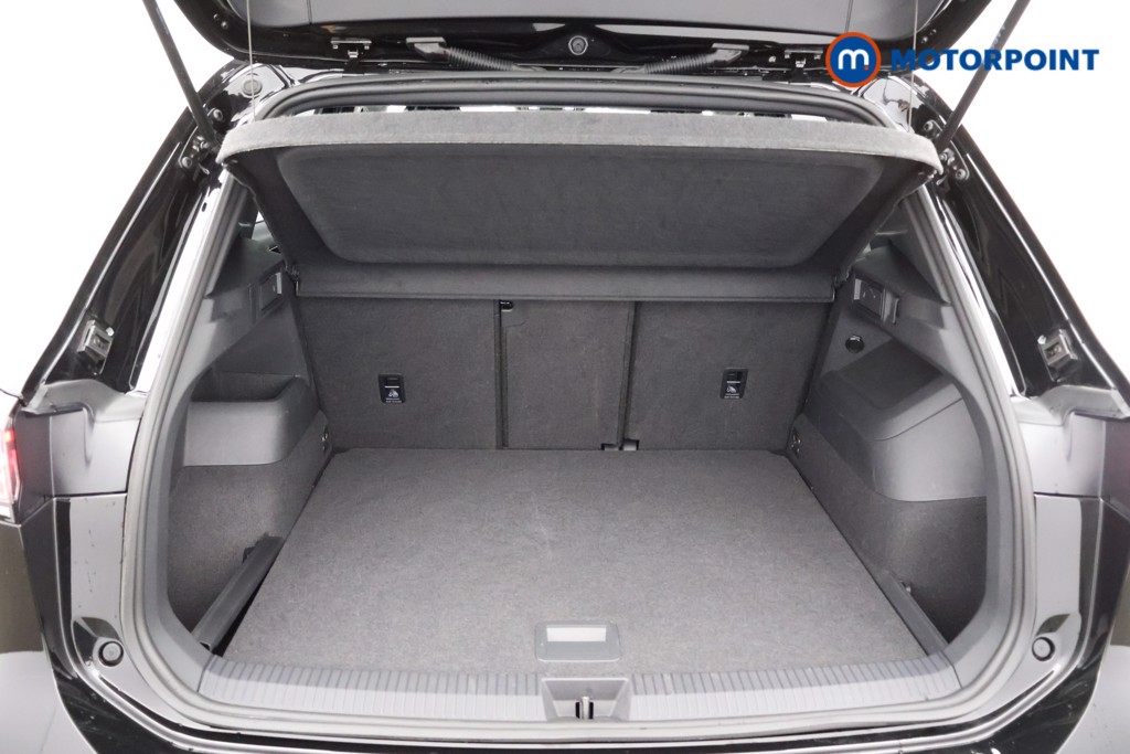 Volkswagen Tiguan R-Line Automatic Diesel SUV - Stock Number (1562799) - 18th supplementary image