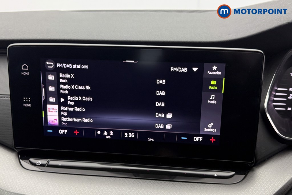 Skoda Octavia Se Technology Manual Petrol Estate - Stock Number (1562810) - 6th supplementary image