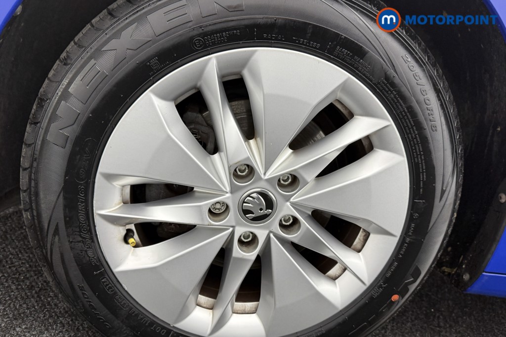 Skoda Octavia Se Technology Manual Petrol Estate - Stock Number (1562810) - 28th supplementary image