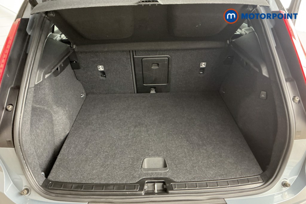 Volvo Xc40 R Design Pro Automatic Petrol SUV - Stock Number (1562854) - 3rd supplementary image