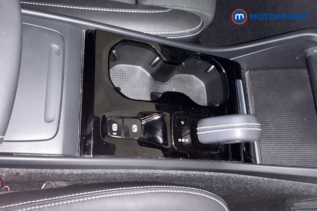 Volvo Xc40 R Design Pro Automatic Petrol SUV - Stock Number (1562854) - 11th supplementary image