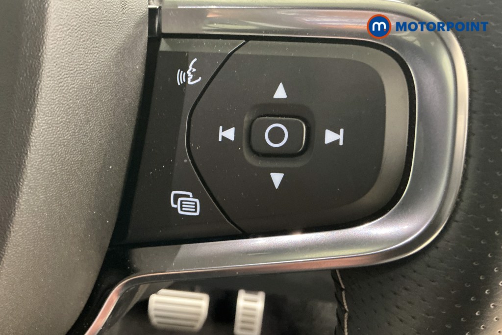 Volvo Xc40 R Design Pro Automatic Petrol SUV - Stock Number (1562854) - 16th supplementary image