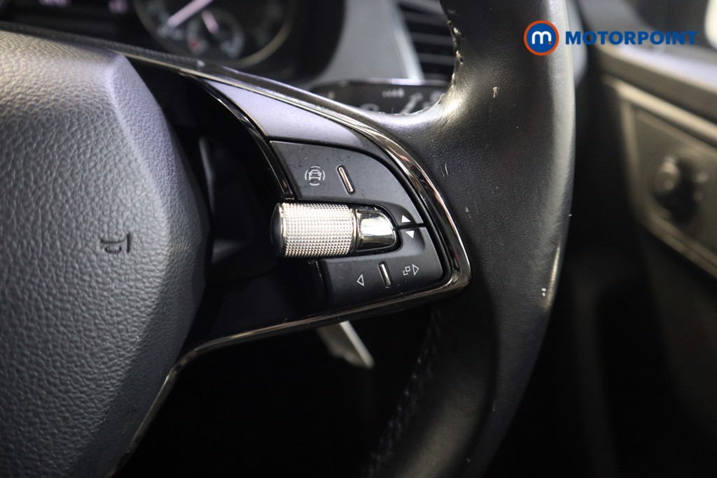 Skoda Fabia Colour Edition Manual Petrol Hatchback - Stock Number (1562928) - 4th supplementary image