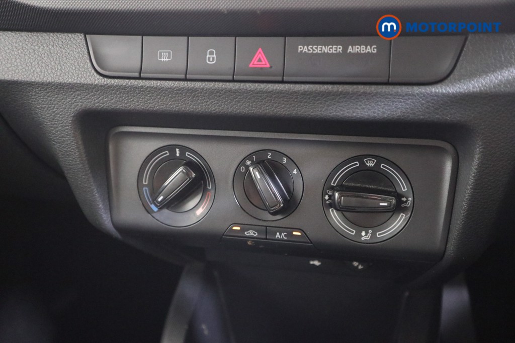 Skoda Fabia Colour Edition Manual Petrol Hatchback - Stock Number (1562928) - 7th supplementary image