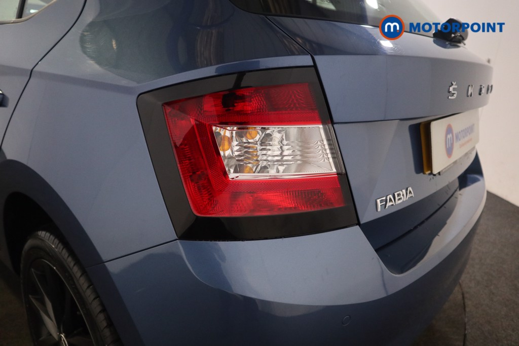 Skoda Fabia Colour Edition Manual Petrol Hatchback - Stock Number (1562928) - 19th supplementary image