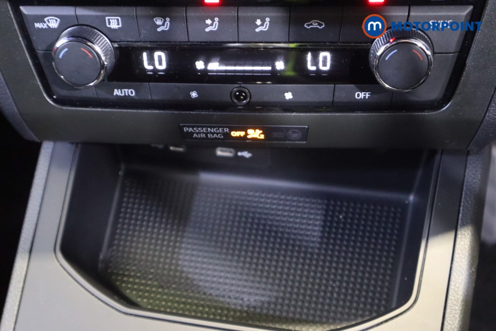 Seat Ibiza FR Manual Petrol Hatchback - Stock Number (1563270) - 20th supplementary image