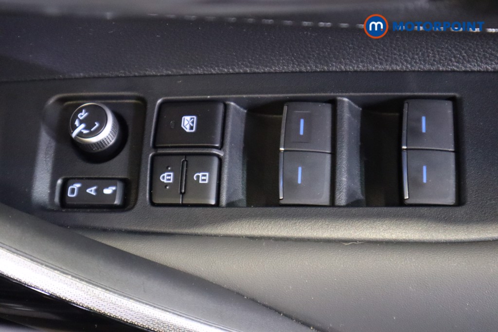 Toyota Corolla Design Automatic Petrol-Electric Hybrid Hatchback - Stock Number (1563280) - 13th supplementary image