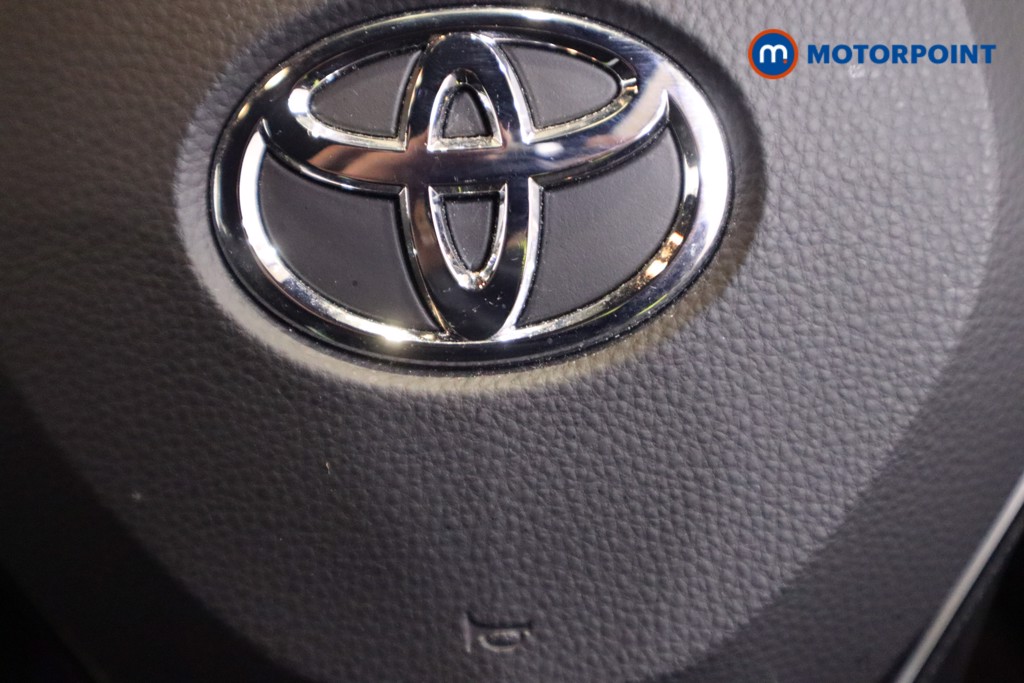 Toyota Corolla Design Automatic Petrol-Electric Hybrid Hatchback - Stock Number (1563280) - 17th supplementary image