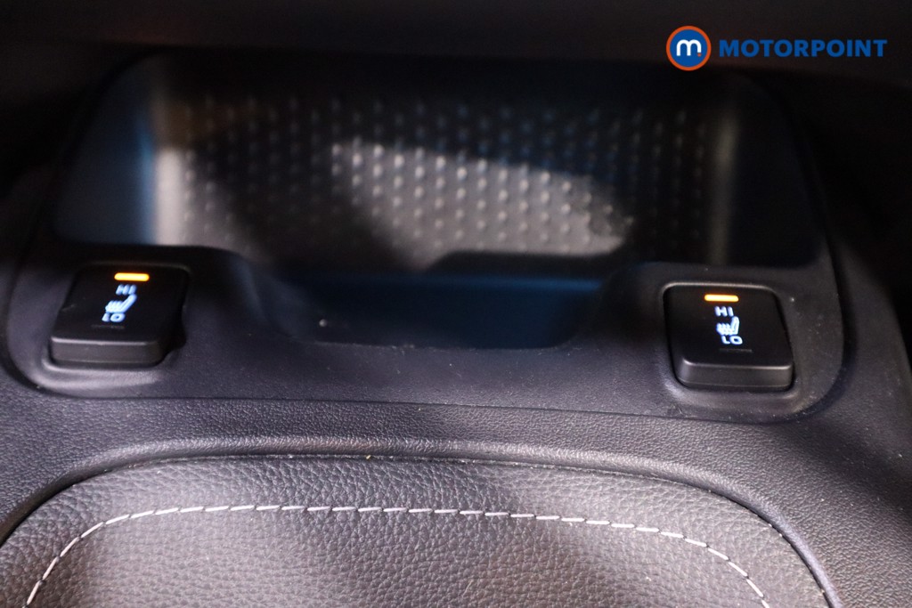 Toyota Corolla Design Automatic Petrol-Electric Hybrid Hatchback - Stock Number (1563280) - 21st supplementary image