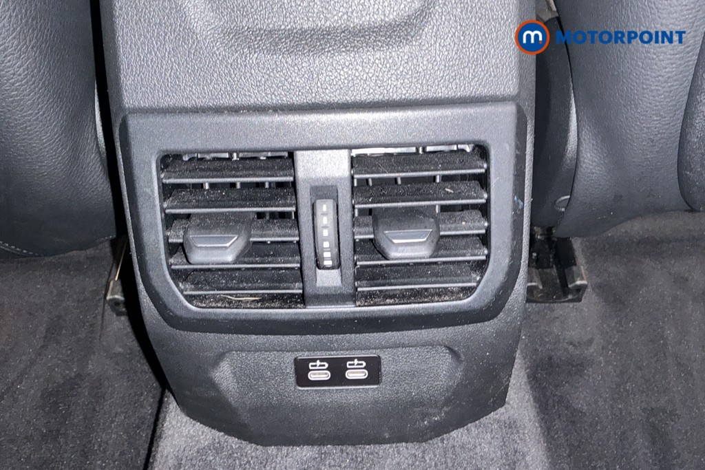 BMW 2 Series M Sport Manual Petrol Saloon - Stock Number (1563354) - 22nd supplementary image