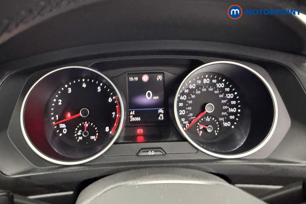 Volkswagen Tiguan Life Manual Petrol SUV - Stock Number (1563456) - 5th supplementary image