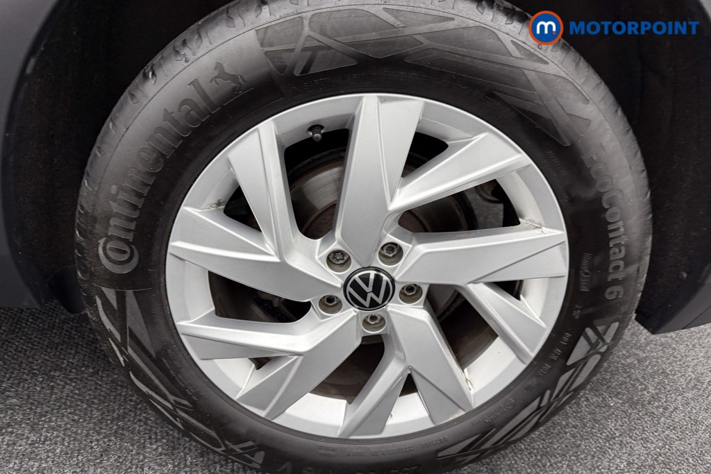 Volkswagen Tiguan Life Manual Petrol SUV - Stock Number (1563456) - 31st supplementary image