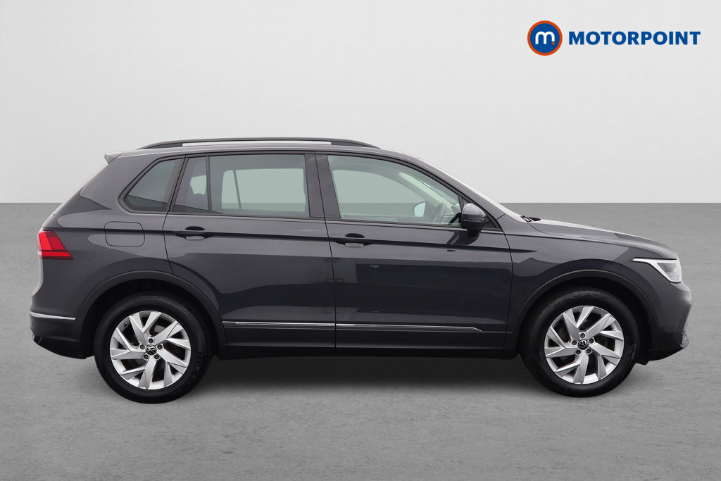 Volkswagen Tiguan Life Manual Petrol SUV - Stock Number (1563456) - Drivers side