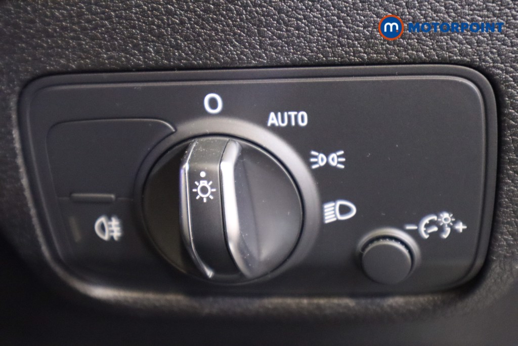 Audi Q2 S Line Automatic Petrol SUV - Stock Number (1563586) - 14th supplementary image