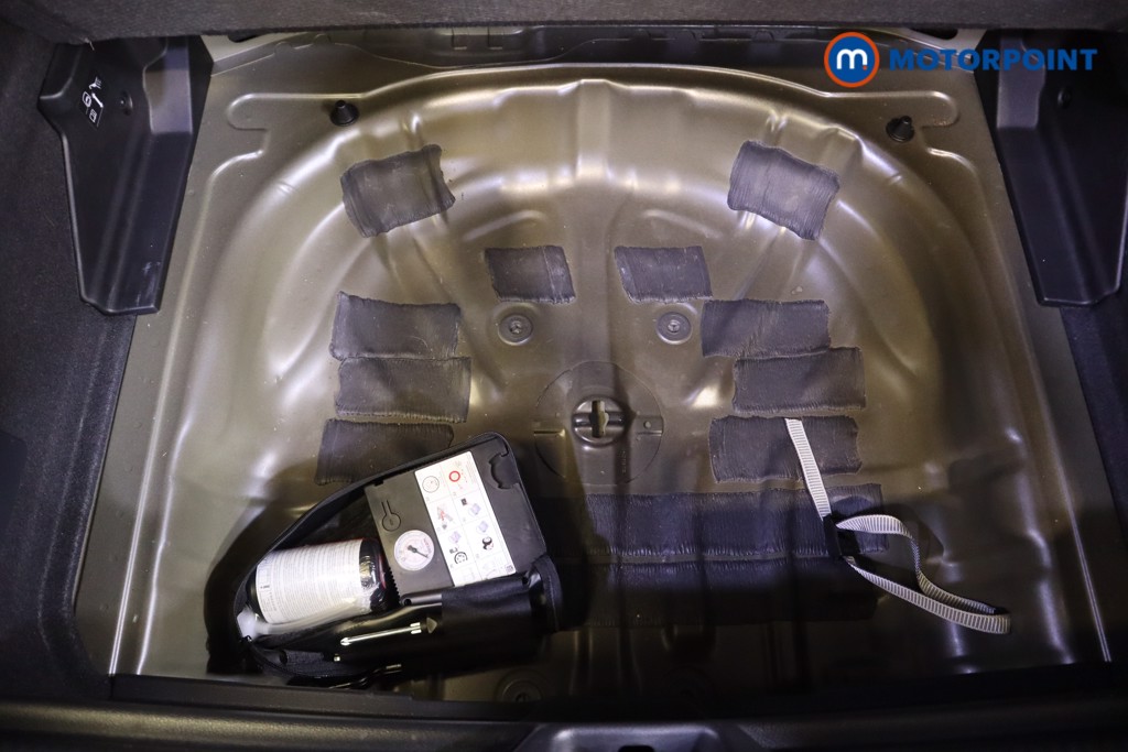 Audi Q2 S Line Automatic Petrol SUV - Stock Number (1563586) - 27th supplementary image