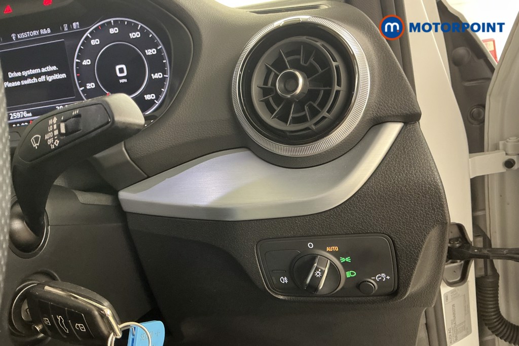 Audi Q2 S Line Automatic Petrol SUV - Stock Number (1563605) - 17th supplementary image