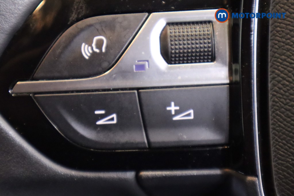 Peugeot 2008 Active Premium Manual Diesel SUV - Stock Number (1563681) - 15th supplementary image