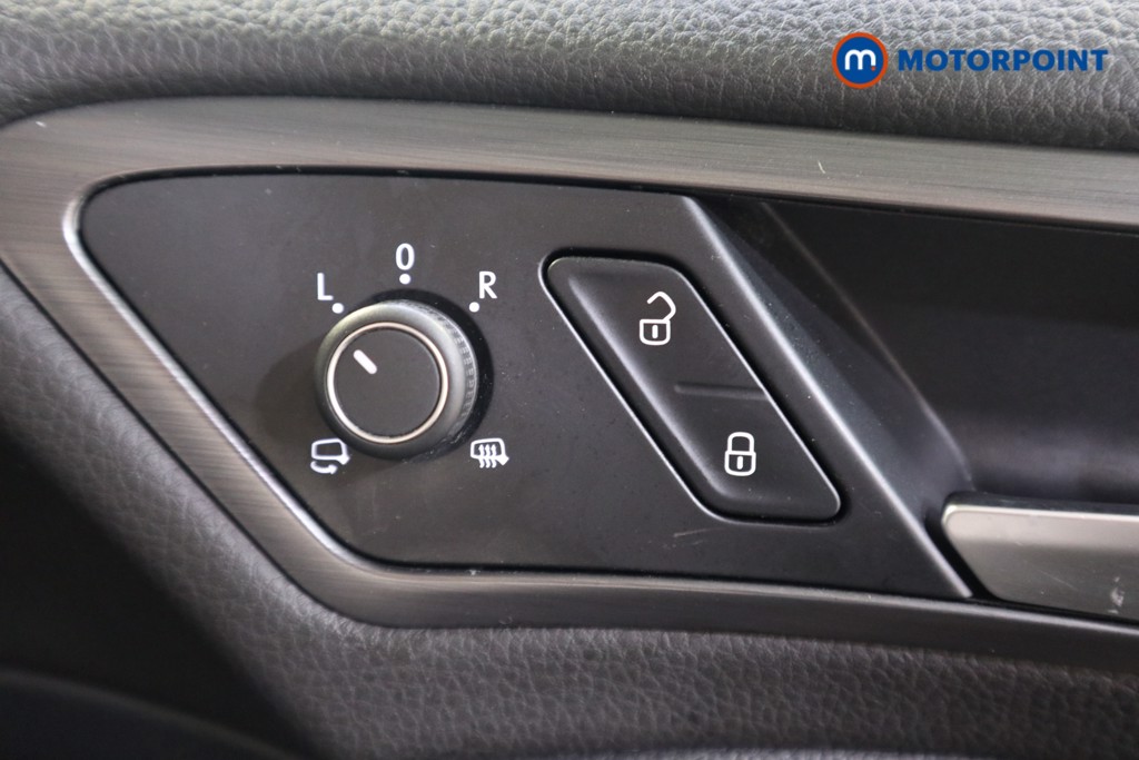 Volkswagen Golf Match Automatic Diesel Hatchback - Stock Number (1563732) - 10th supplementary image